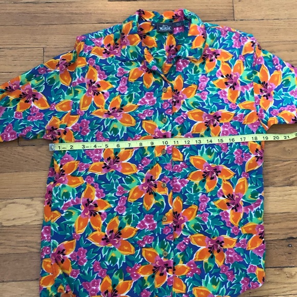 Vintage Woolrich Tropical Button-Down Shirt - Picture 6 of 8